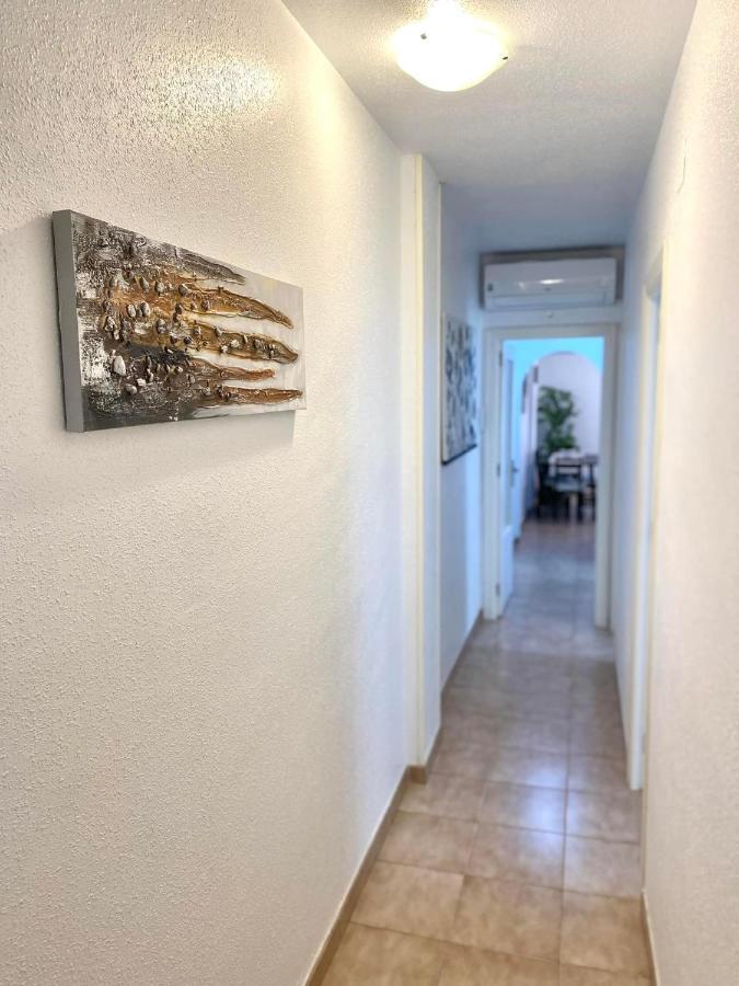 Locos Beach Holiday Apartments Torrevieja Exterior photo